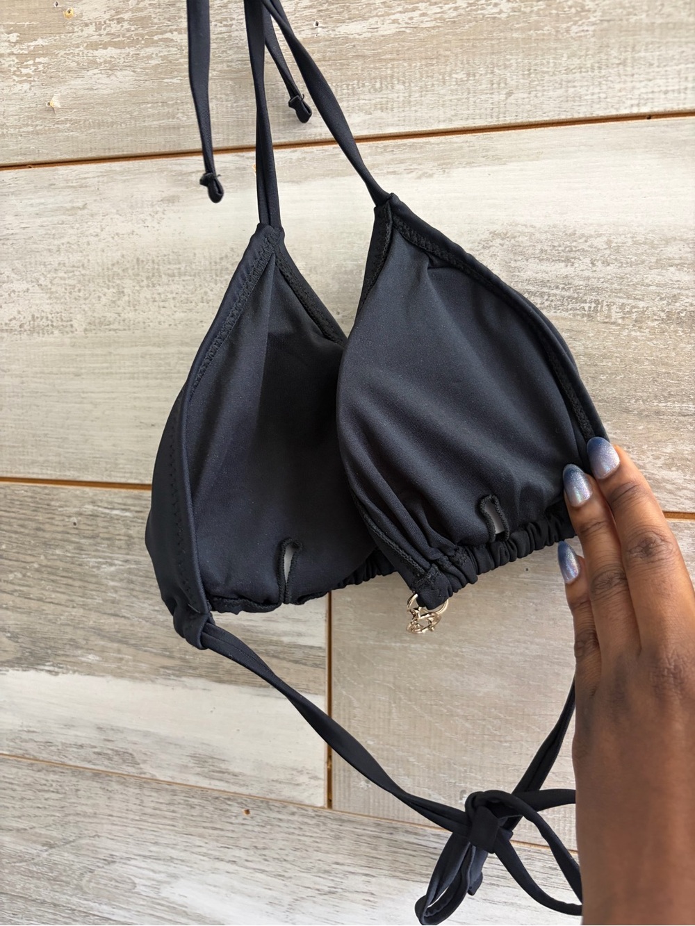 Bikini - Picture 7 of 9